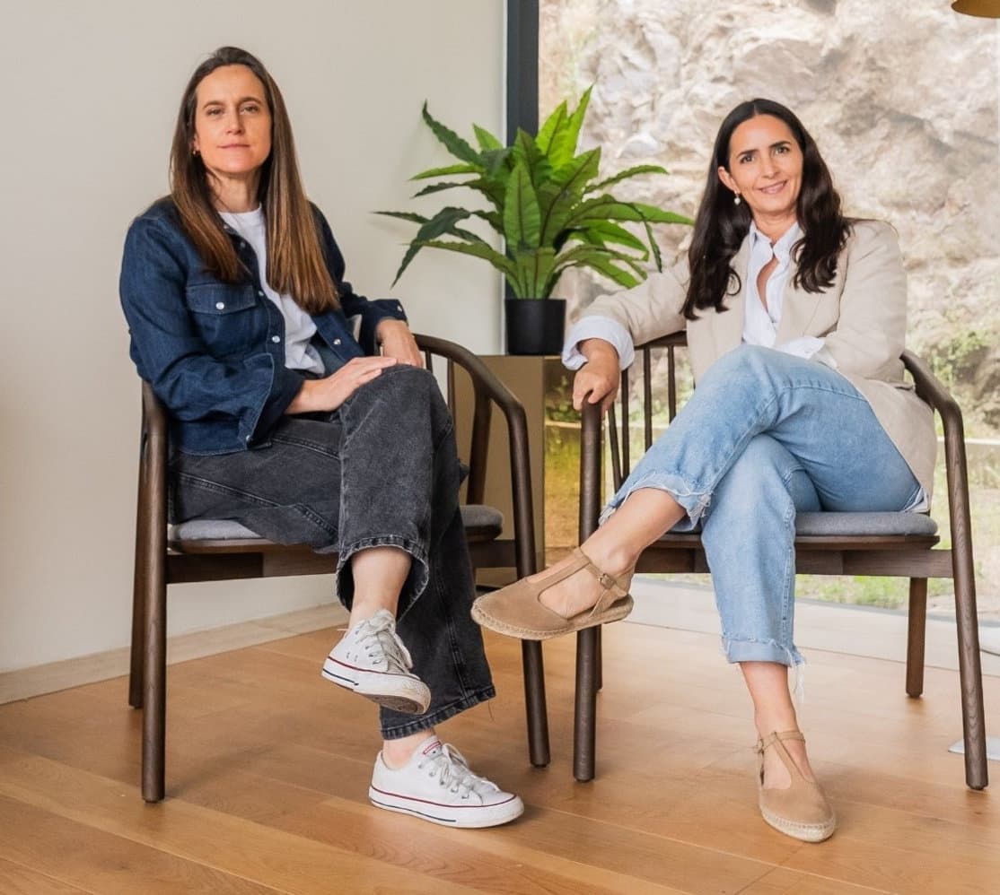 Catalina Robinson y María José Peña, socias de Dupla Estudio